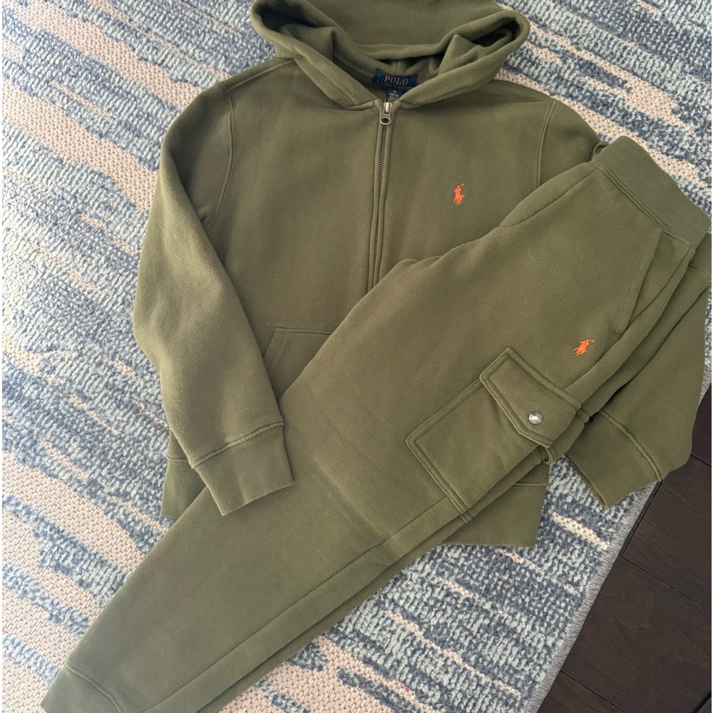 Boys Polo Ralph Lauren 10-12 set- like new condition.